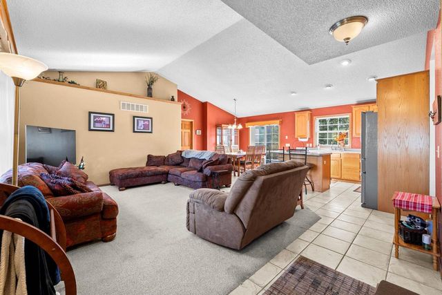 3041 LEXINGTON PLACE, Plover, WI 54467