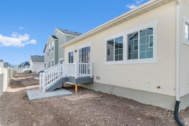 8861 S SMOKY HOLLOW RD, West Jordan, UT 84081