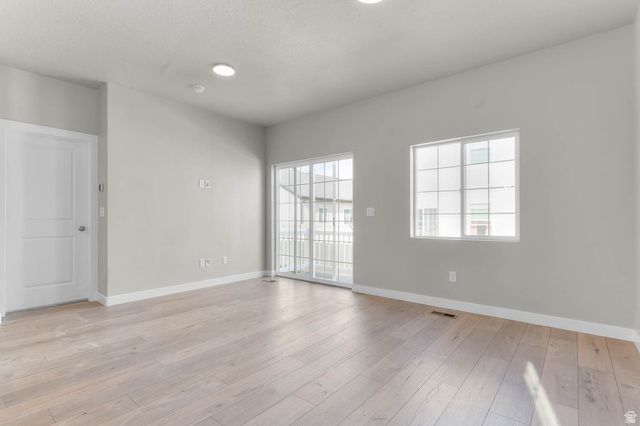 8861 S SMOKY HOLLOW RD, West Jordan, UT 84081