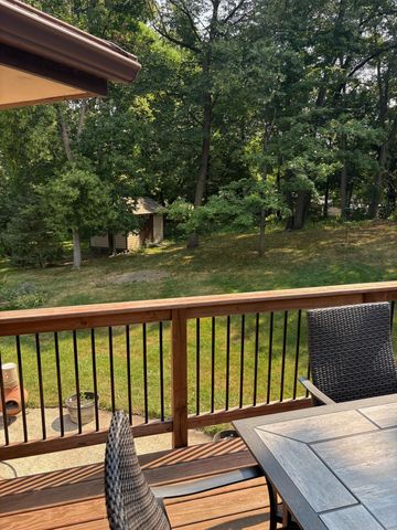 6591 Manchester Lane, Eden Prairie, MN 55346