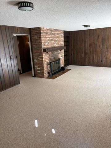 6591 Manchester Lane, Eden Prairie, MN 55346