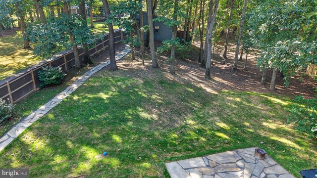 1061 YORK RD, Dillsburg, PA 17019
