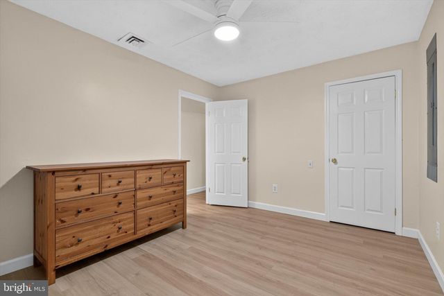 1061 YORK RD, Dillsburg, PA 17019