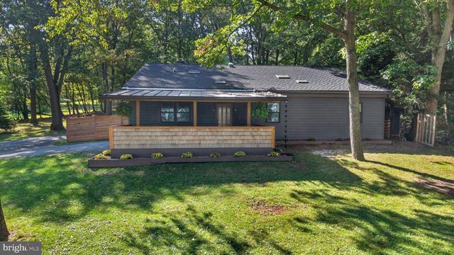 1061 YORK RD, Dillsburg, PA 17019