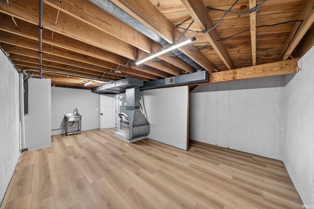52291 Shenandoah Drive, South Bend, IN 46635