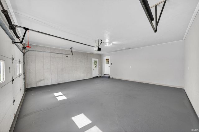 52291 Shenandoah Drive, South Bend, IN 46635