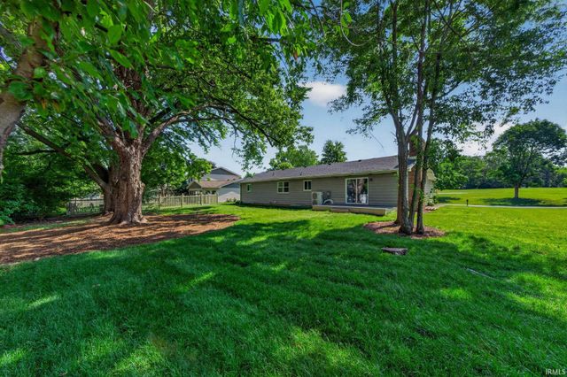 52291 Shenandoah Drive, South Bend, IN 46635