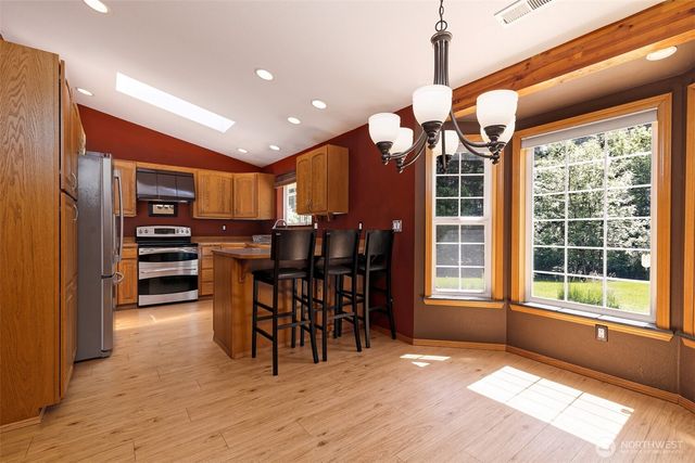 21 SE Majestic View Drive, Shelton, WA 98584