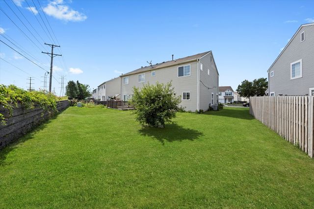 923 E SAVANNAH Drive, Romeoville, IL 60446