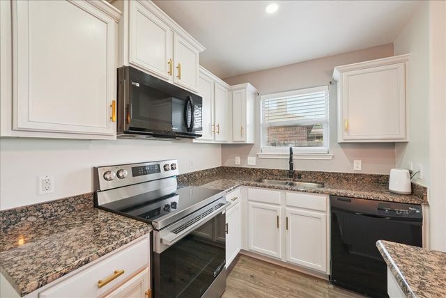 12916 Kingsgate Drive, Rhome, TX 76078