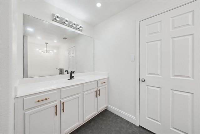 12916 Kingsgate Drive, Rhome, TX 76078