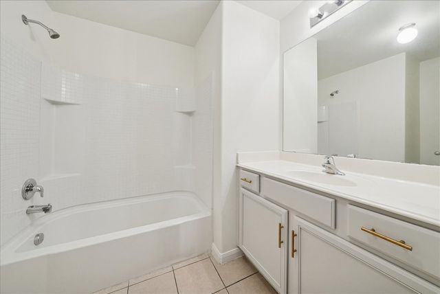 12916 Kingsgate Drive, Rhome, TX 76078