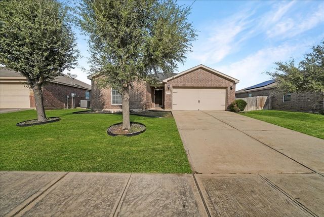 12916 Kingsgate Drive, Rhome, TX 76078