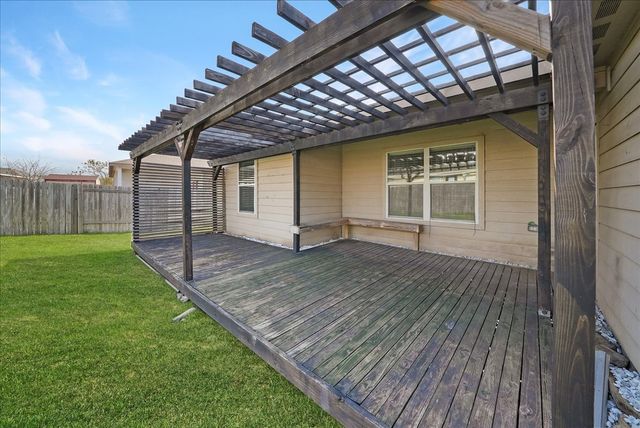 12916 Kingsgate Drive, Rhome, TX 76078