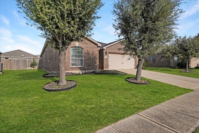 12916 Kingsgate Drive, Rhome, TX 76078