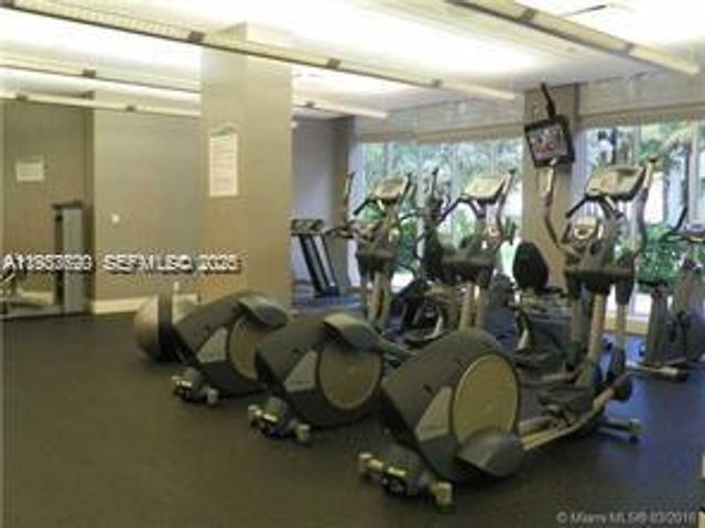 3901 S Ocean Dr 14Q, Hollywood, FL 33019