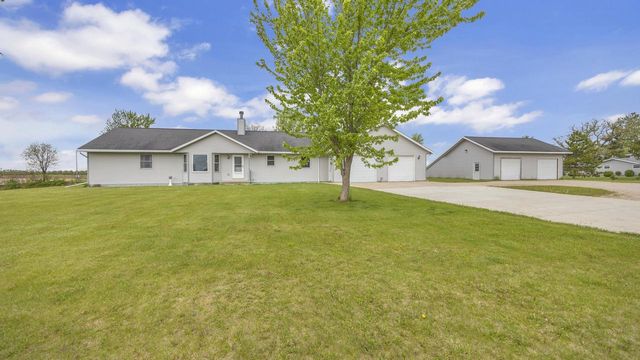 N11729 Lettau DRIVE, Brownsville, WI 53006