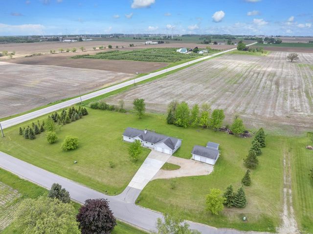 N11729 Lettau DRIVE, Brownsville, WI 53006