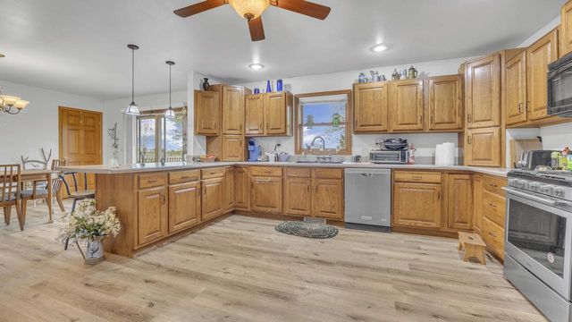 N11729 Lettau DRIVE, Brownsville, WI 53006