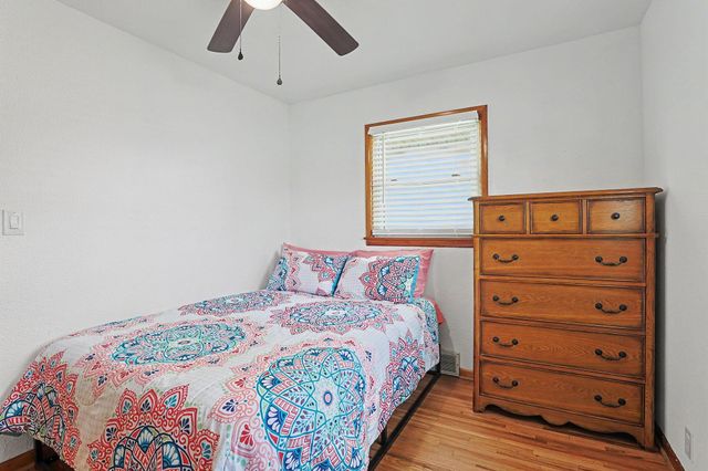 800 N Friend St, Belle Plaine, KS 67013