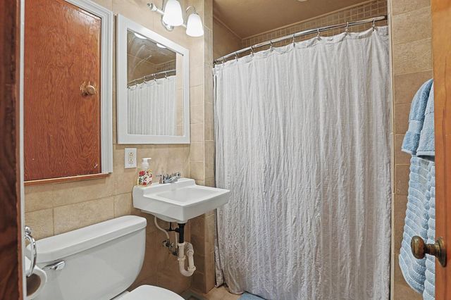 800 N Friend St, Belle Plaine, KS 67013