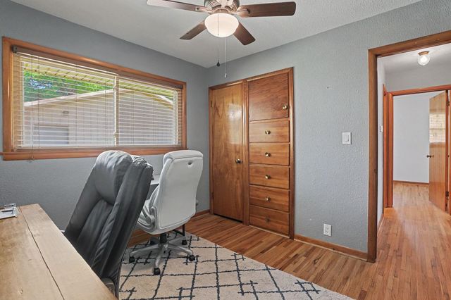 800 N Friend St, Belle Plaine, KS 67013