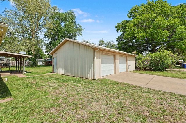 800 N Friend St, Belle Plaine, KS 67013