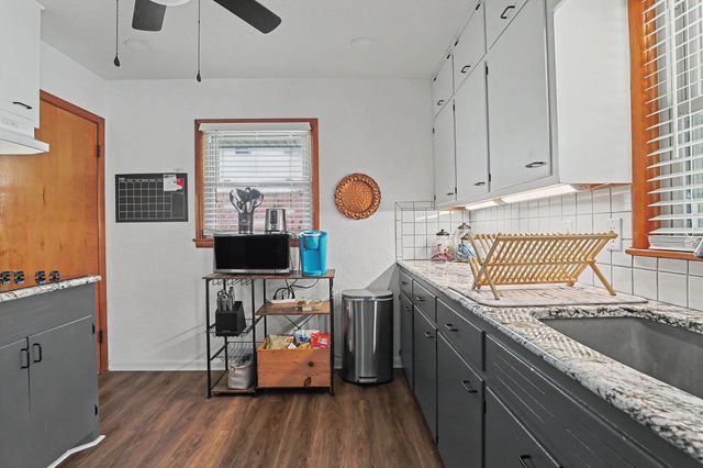 800 N Friend St, Belle Plaine, KS 67013