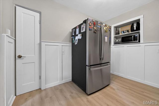 8561 Everett Avenue, St Louis, MO 63117