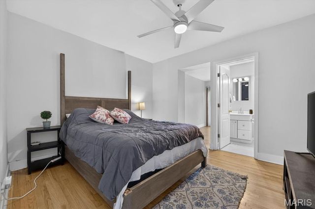 8561 Everett Avenue, St Louis, MO 63117