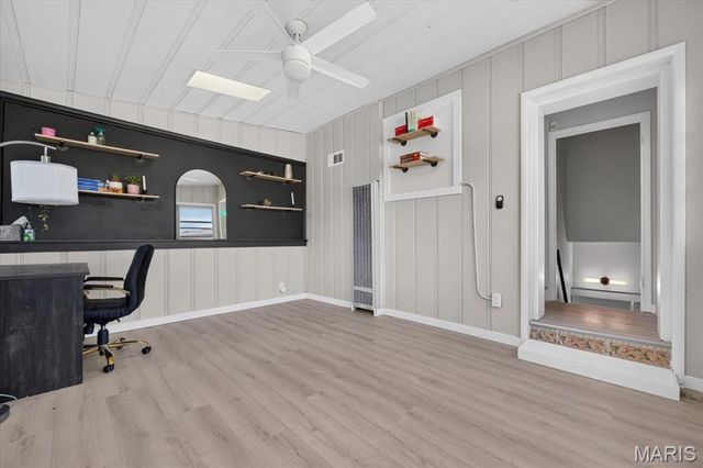 8561 Everett Avenue, St Louis, MO 63117