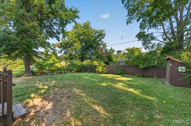 8561 Everett Avenue, St Louis, MO 63117