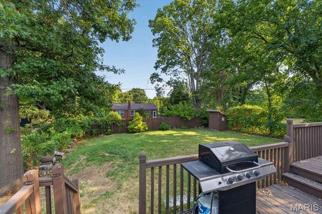 8561 Everett Avenue, St Louis, MO 63117