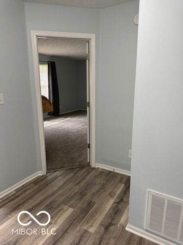 1102 Branifield Court, Franklin, IN 46131