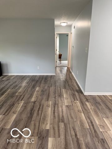 1102 Branifield Court, Franklin, IN 46131