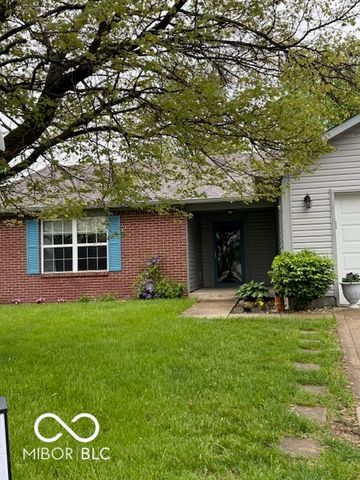 1102 Branifield Court, Franklin, IN 46131