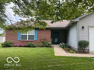 1102 Branifield Court, Franklin, IN 46131