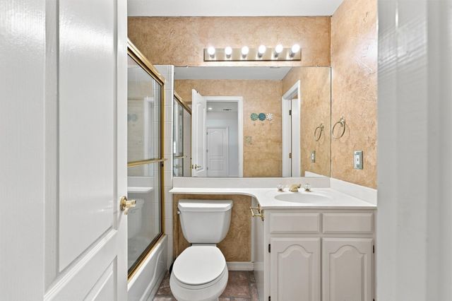 4 Amen Corner Court, Mansfield, TX 76063