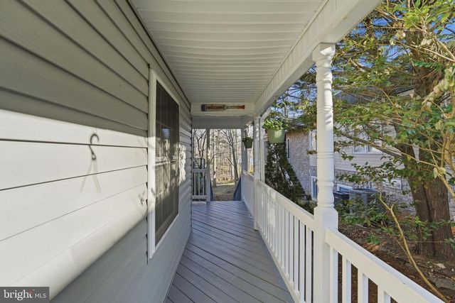 308 WESTOVER PKWY, Locust Grove, VA 22508