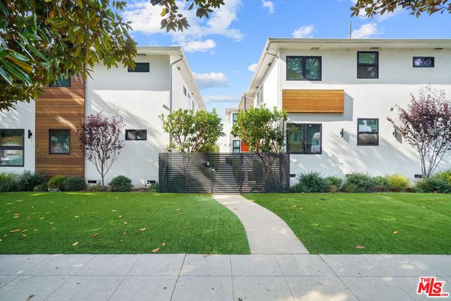 11795 Gateway Boulevard 3, Los Angeles, CA 90064