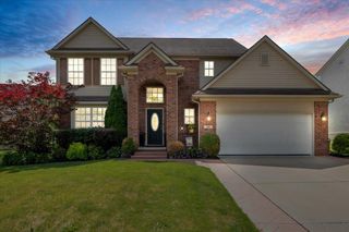 760 Pembroke Drive, Saline, MI 48176