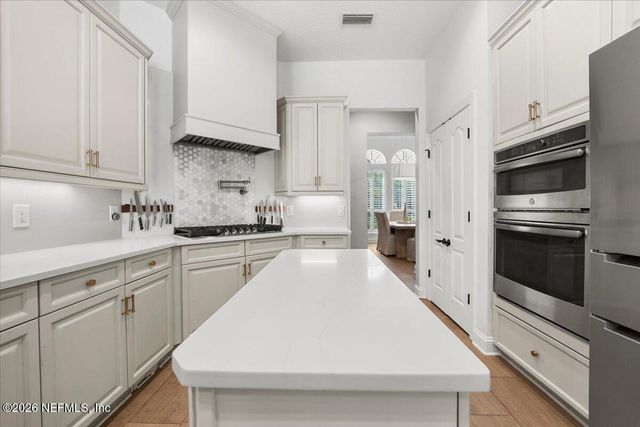 541 SEBASTIAN Square, St. Augustine, FL 32095