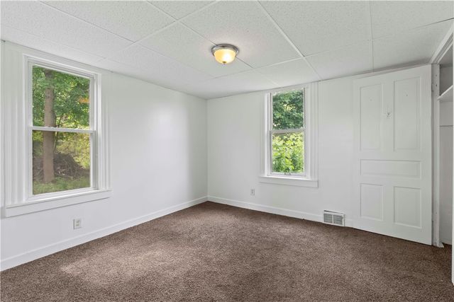 916 Sarah St, West Homestead, PA 15120