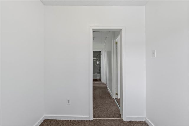 916 Sarah St, West Homestead, PA 15120