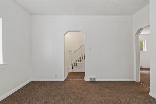 916 Sarah St, West Homestead, PA 15120