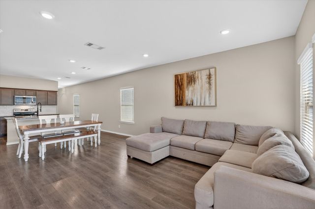 2056 Puma Street, Crandall, TX 75114