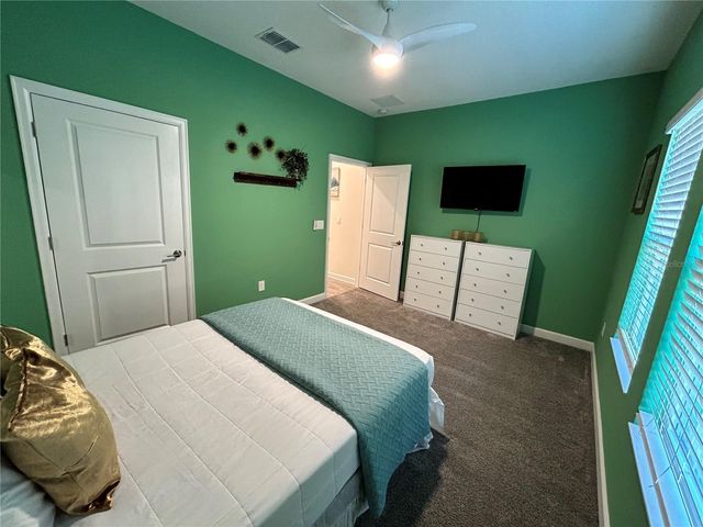 1159 TRAPPERS TRAIL LOOP, Davenport, FL 33896