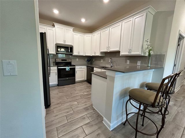 1159 TRAPPERS TRAIL LOOP, Davenport, FL 33896