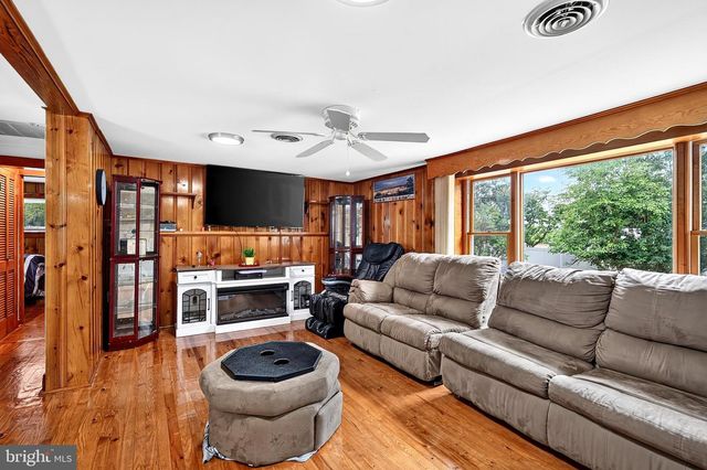 5928 QUINN RD, Frederick, MD 21701