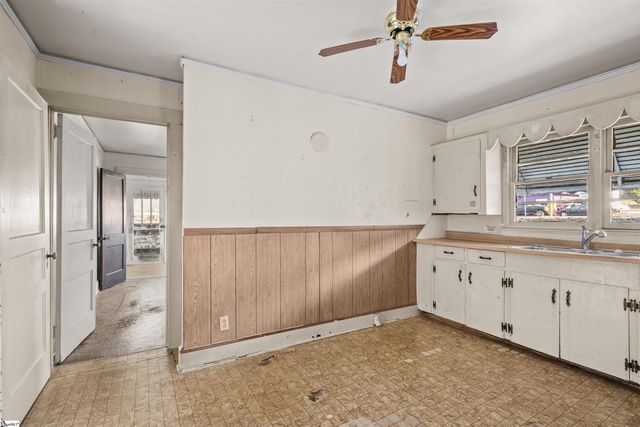 115 Old Piedmont Highway, Greenville, SC 29605